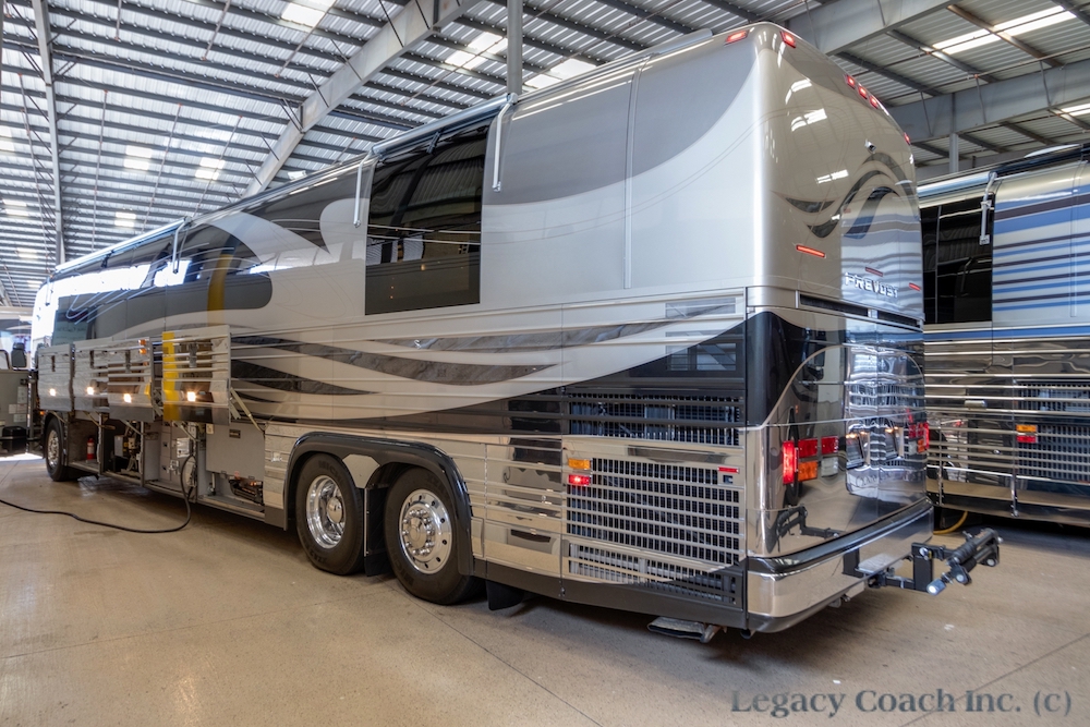 2002 Prevost Country Coach XLII For Sale