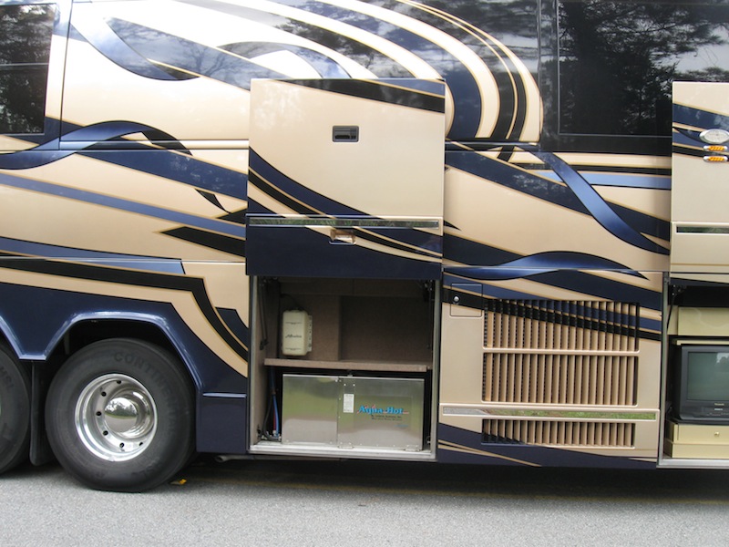 2002 Prevost Custom Coach H3-45 For Sale