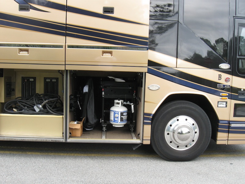 2002 Prevost Custom Coach H3-45 For Sale