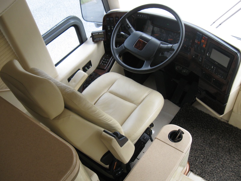 2002 Prevost Custom Coach H3-45 For Sale