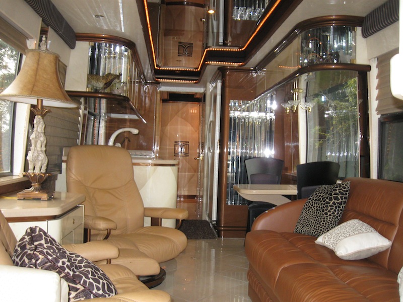 2002 Prevost Custom Coach H3-45 For Sale