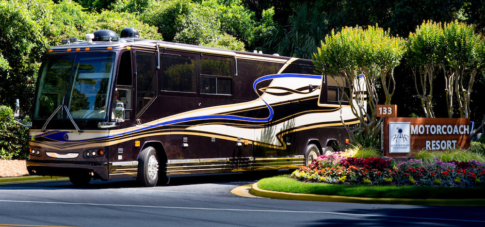 2002 Prevost Featherlite H3-45 For Sale