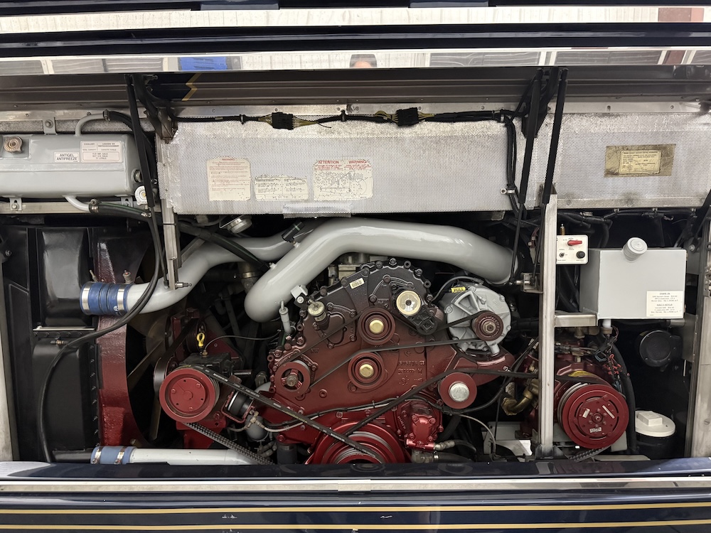 2002 Prevost Featherlite H3-45 For Sale