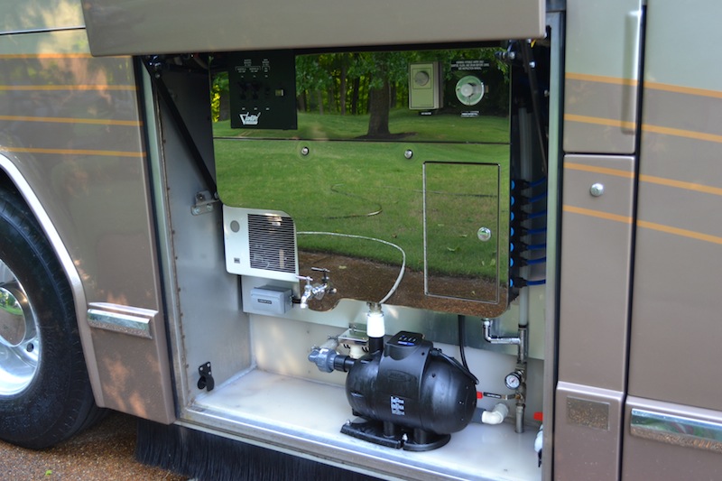 2002 Prevost Featherlite H3-45 For Sale