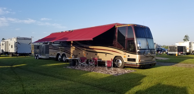 2002 Prevost Featherlite H3-45 For Sale