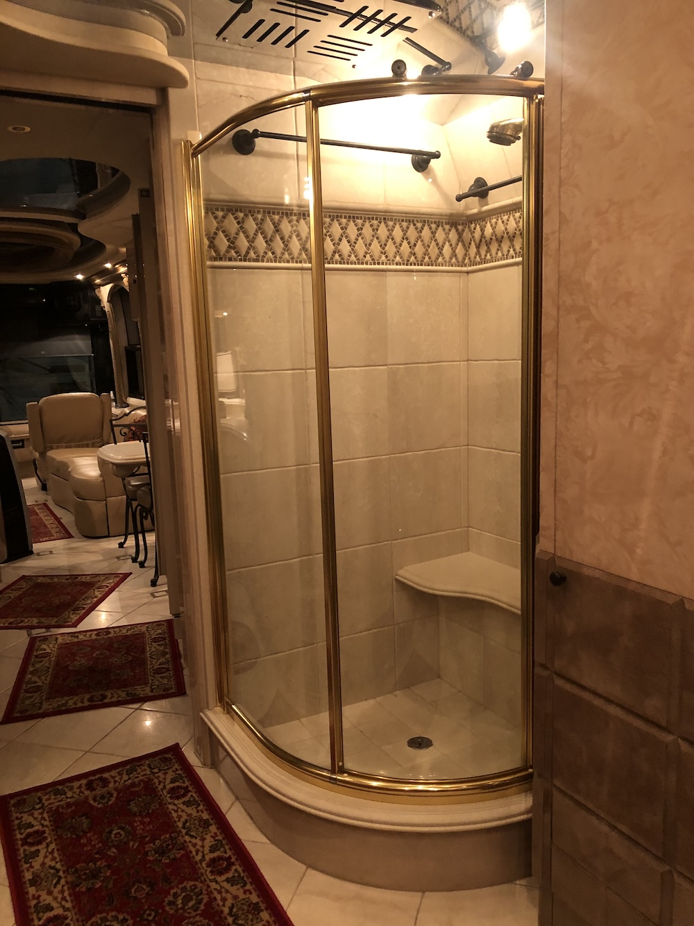 2002 Prevost  Liberty XLII For Sale
