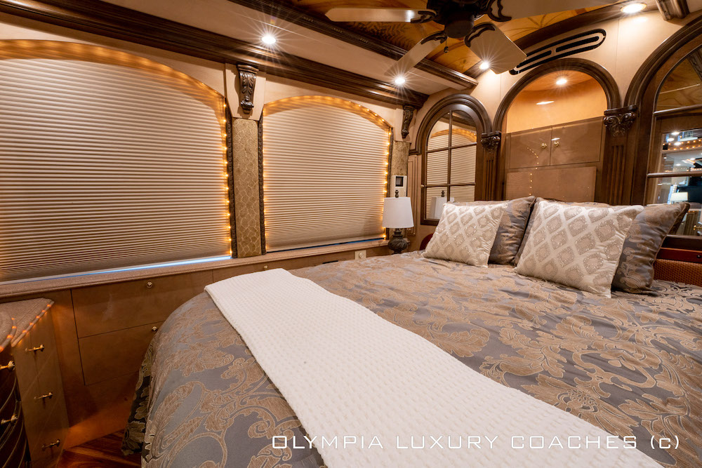 2002 Prevost Liberty XLII For Sale