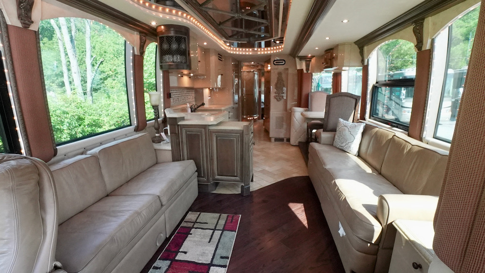 2002 Prevost Liberty XLII For Sale