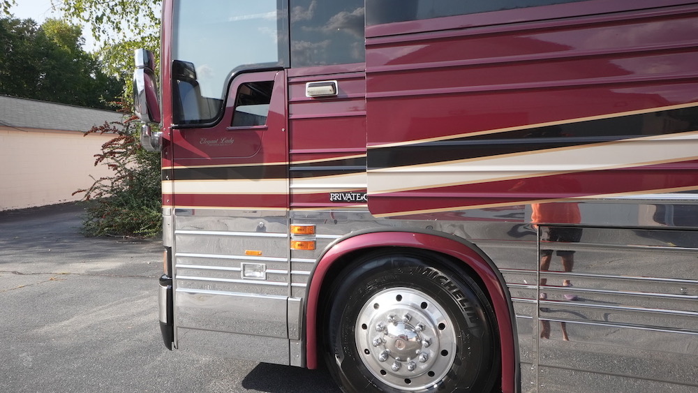 2002 Prevost Liberty XLII For Sale