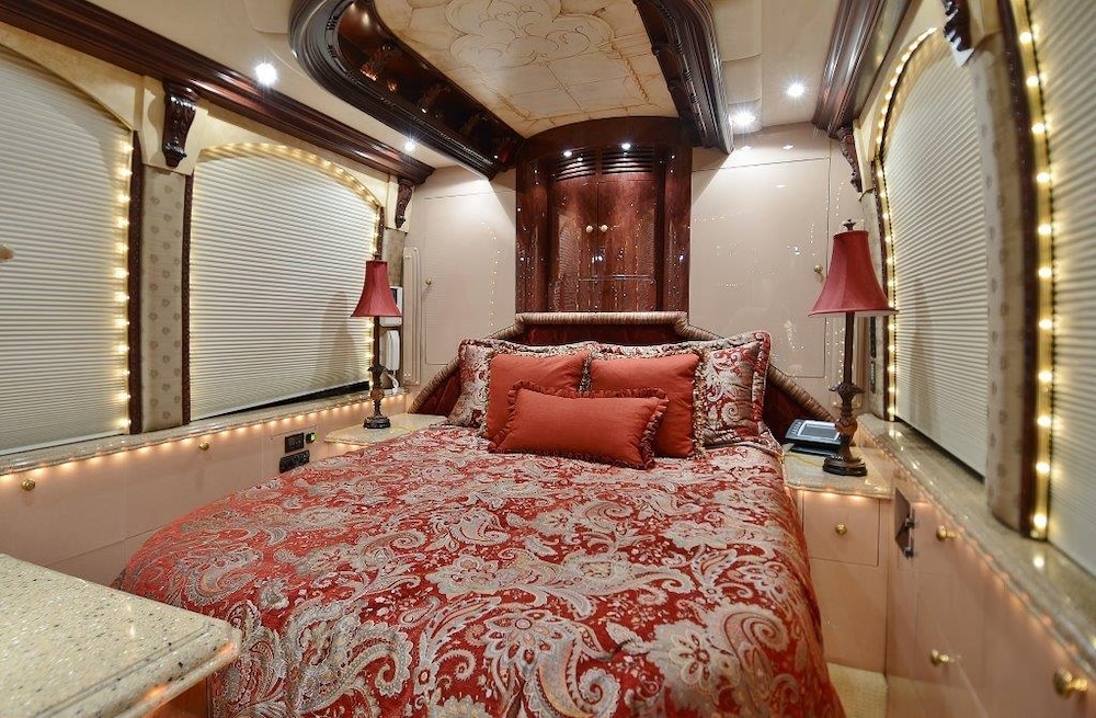 2002 Prevost Liberty XLII For Sale