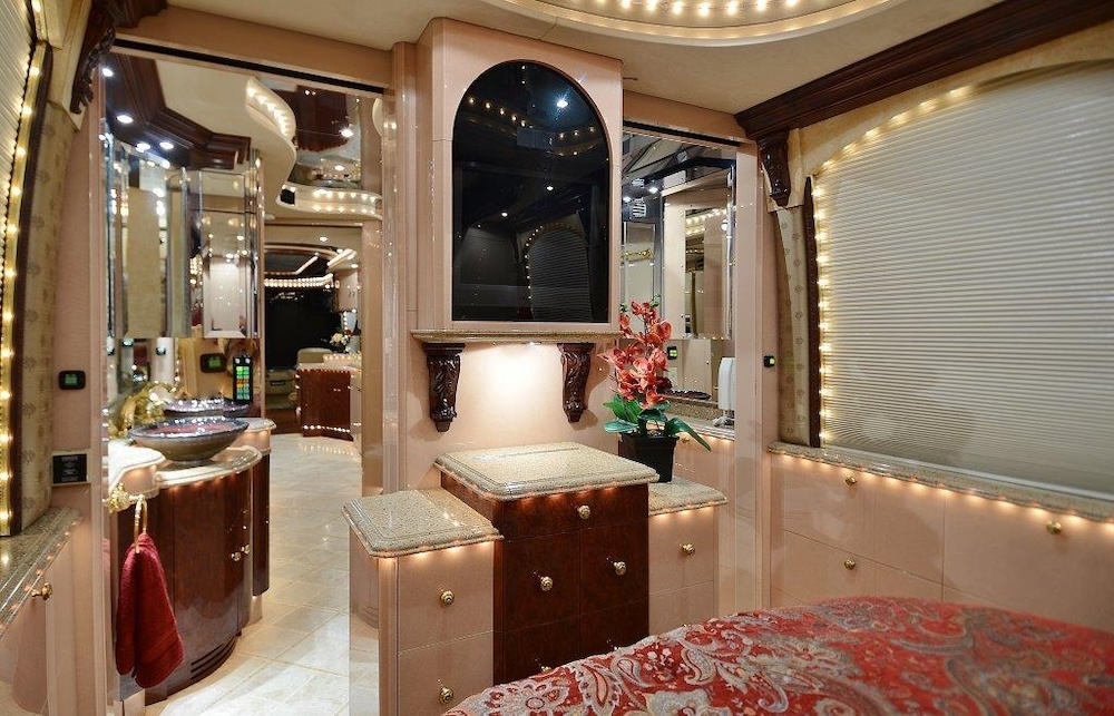 2002 Prevost Liberty XLII For Sale