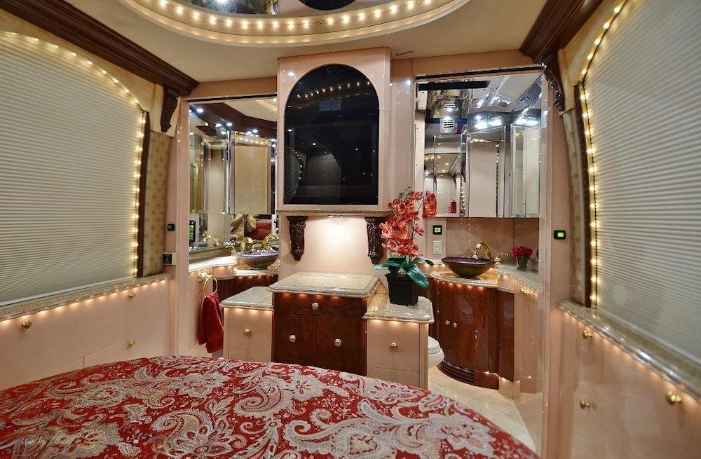 2002 Prevost Liberty XLII For Sale