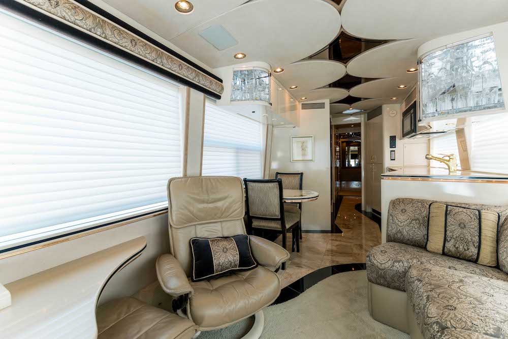 2002 Prevost Marathon H3-45 For Sale