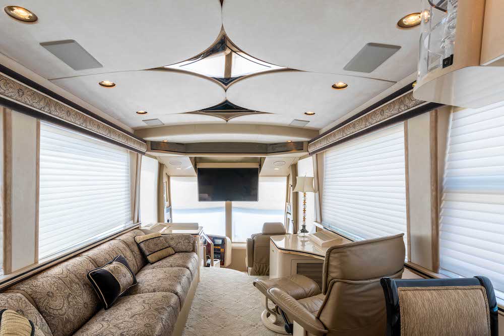 2002 Prevost Marathon H3-45 For Sale