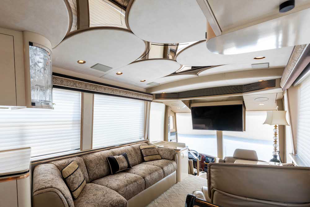 2002 Prevost Marathon H3-45 For Sale