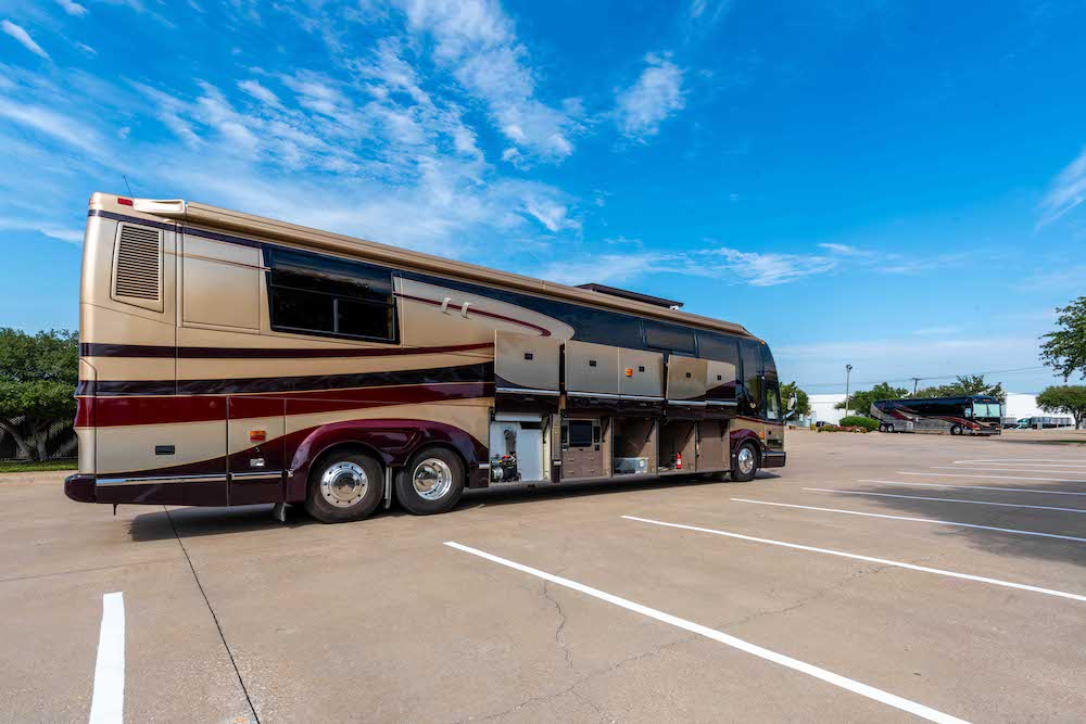 2002 Prevost Marathon H3-45 For Sale