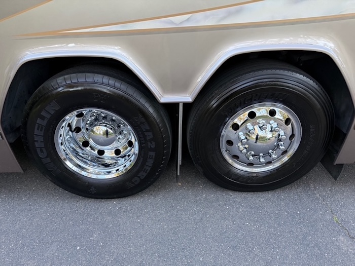 2002 Prevost Marathon H3-45 For Sale