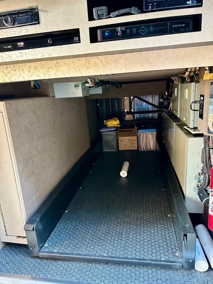 2002 Prevost Marathon H3-45 For Sale