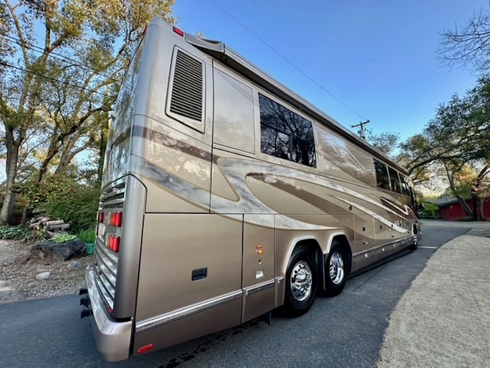 2002 Prevost Marathon H3-45 For Sale