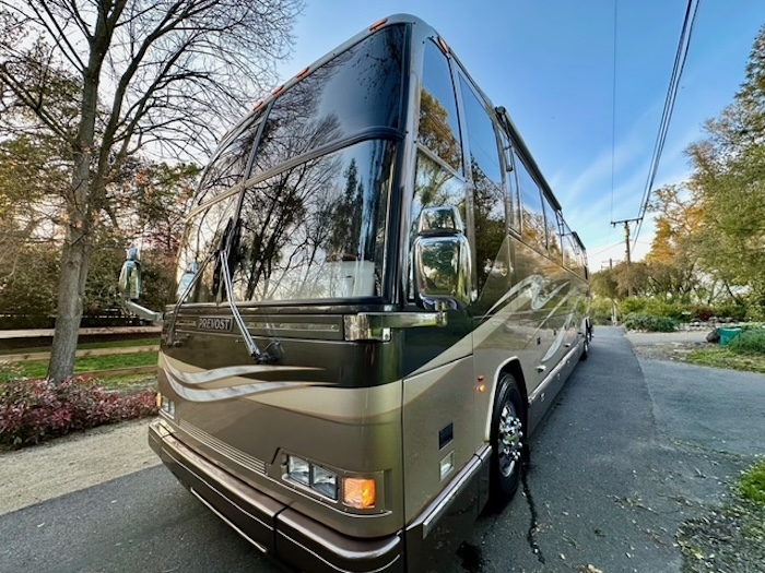2002 Prevost Marathon H3-45 For Sale