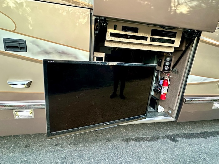 2002 Prevost Marathon H3-45 For Sale