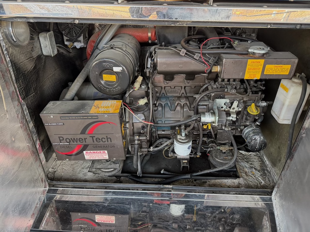 2002 Prevost Featherlite H3-45 For Sale