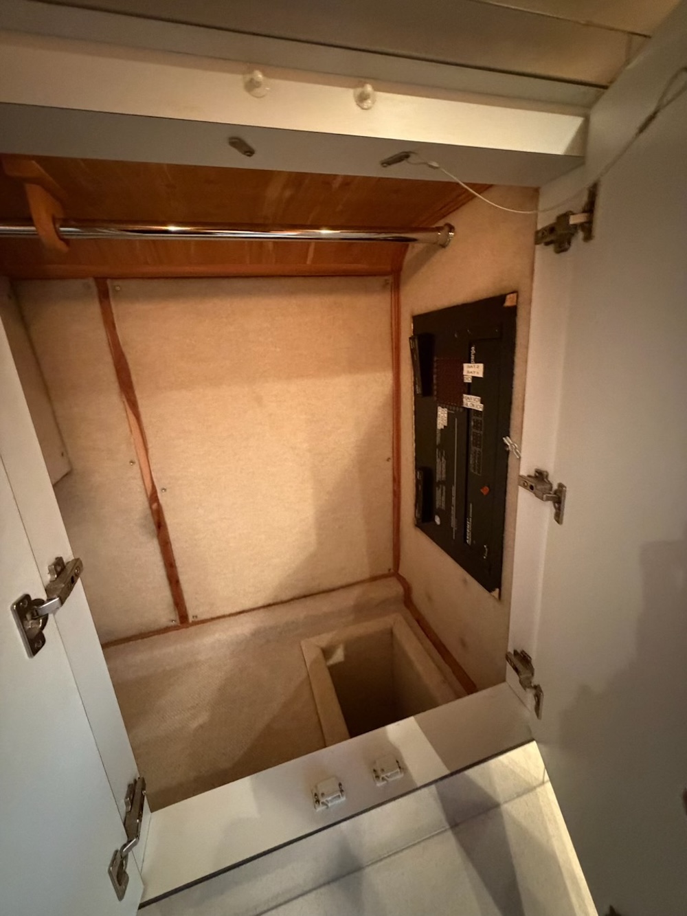 2002 Prevost Featherlite H3-45 For Sale