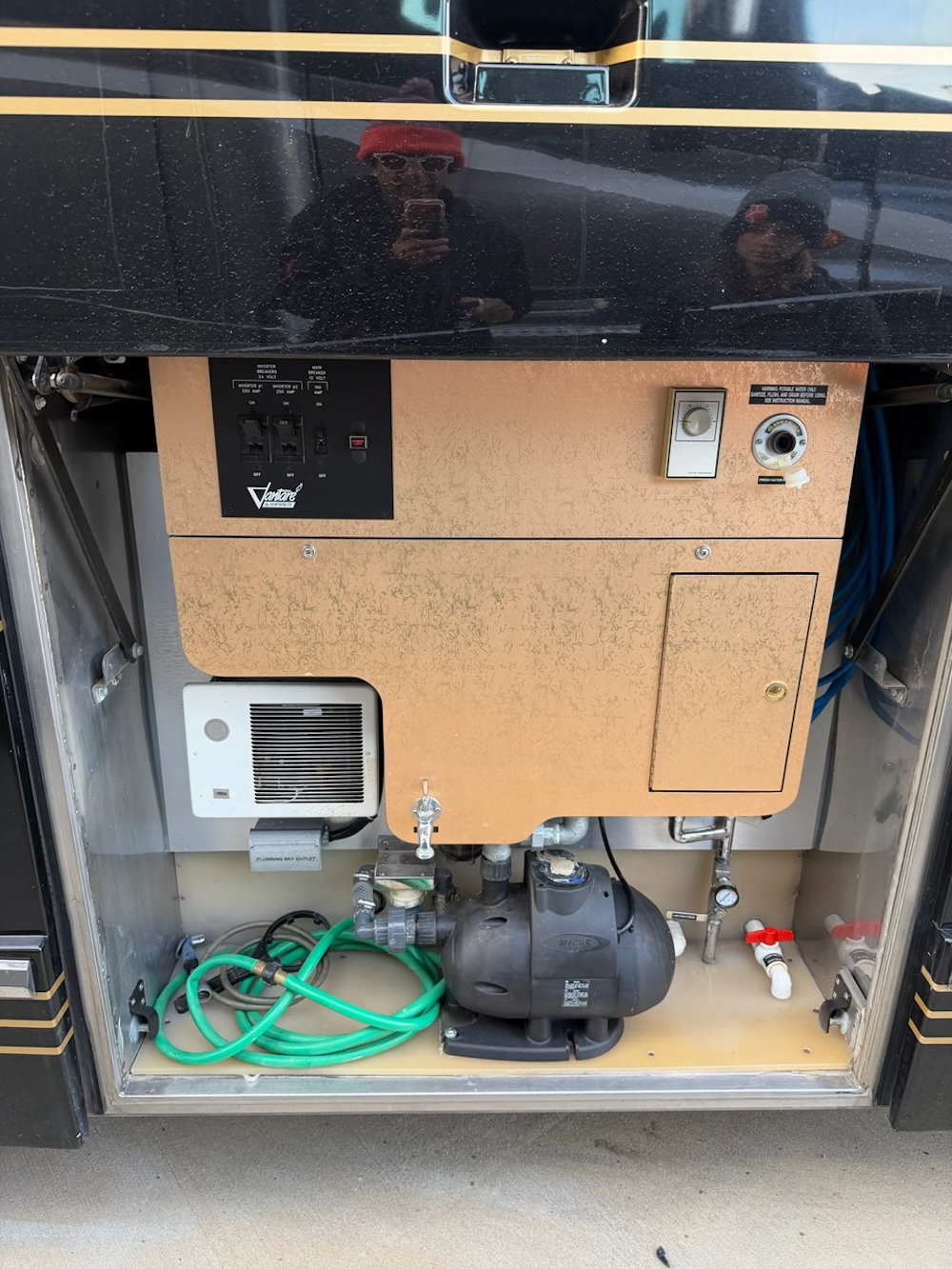 2002 Prevost Featherlite H3-45 For Sale