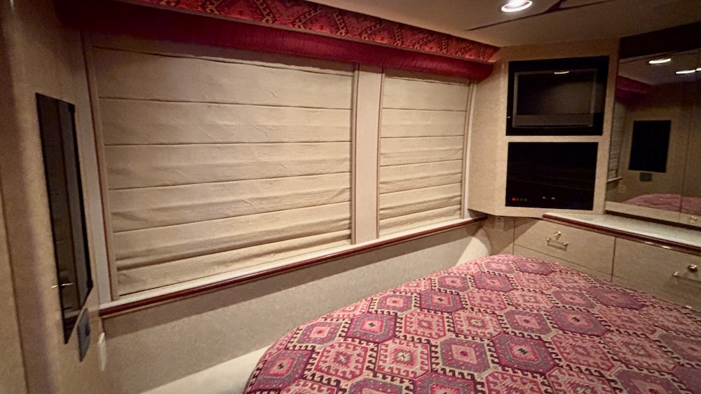 2002 Prevost Marathon XLII For Sale