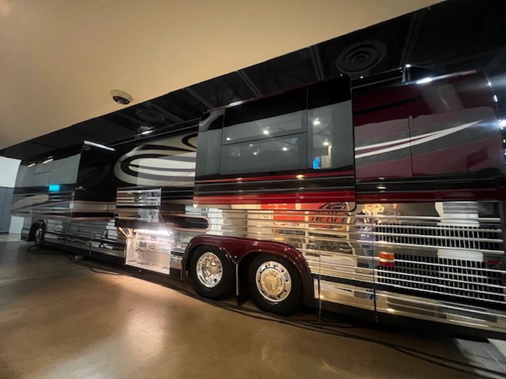 2002 Prevost Marathon XLII For Sale