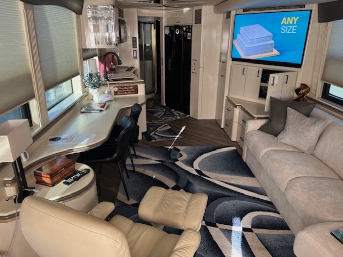 2002 Prevost Marathon XLII For Sale