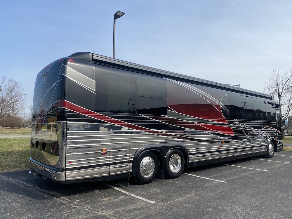 2002 Prevost Marathon XLII For Sale