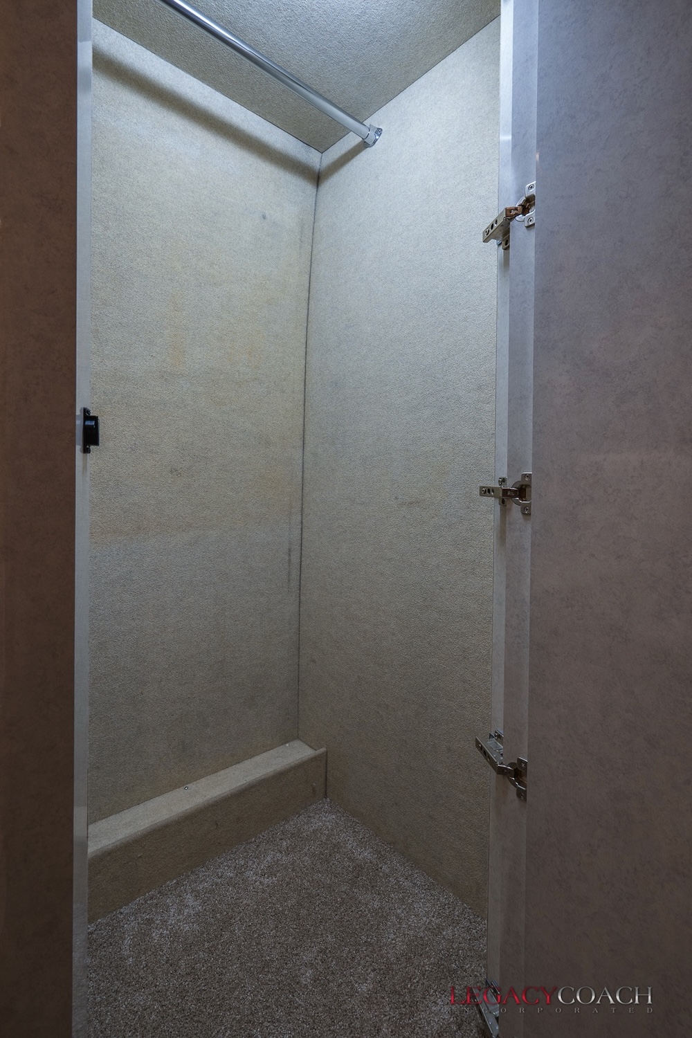 2002 Prevost Marathon XLII For Sale