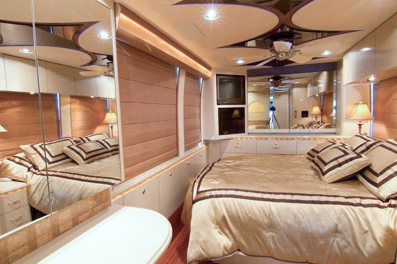 2002 Prevost Marathon XLII For Sale