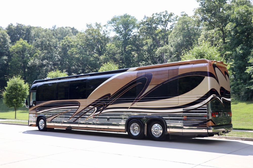 2002 Prevost Millennium XLII For Sale