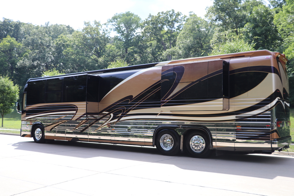 2002 Prevost Millennium XLII For Sale