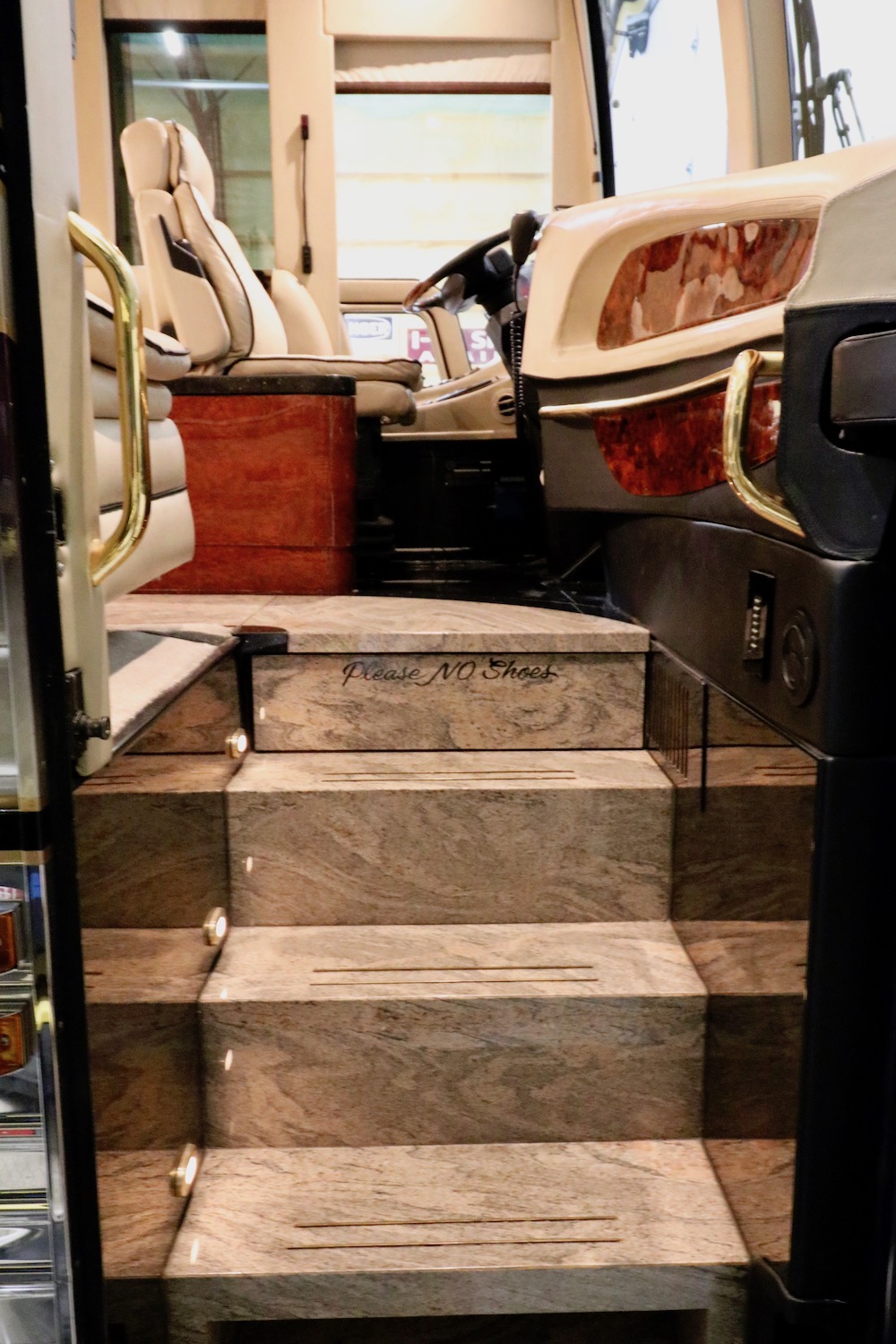 2002 Prevost Millennium XLII For Sale