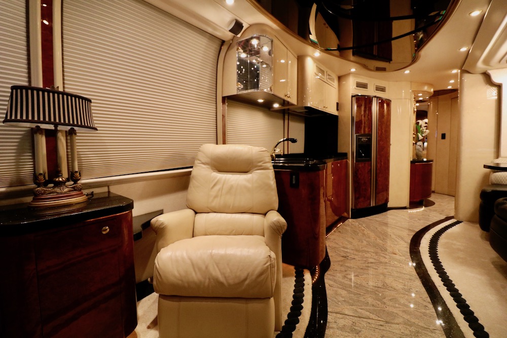 2002 Prevost Millennium XLII For Sale