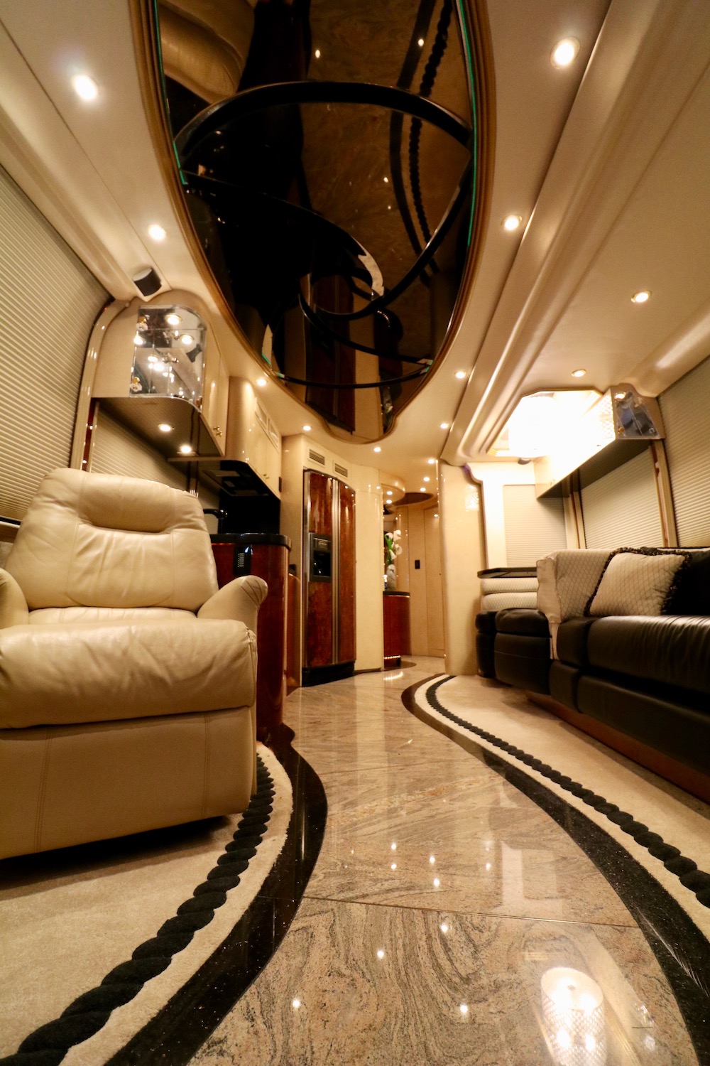 2002 Prevost Millennium XLII For Sale