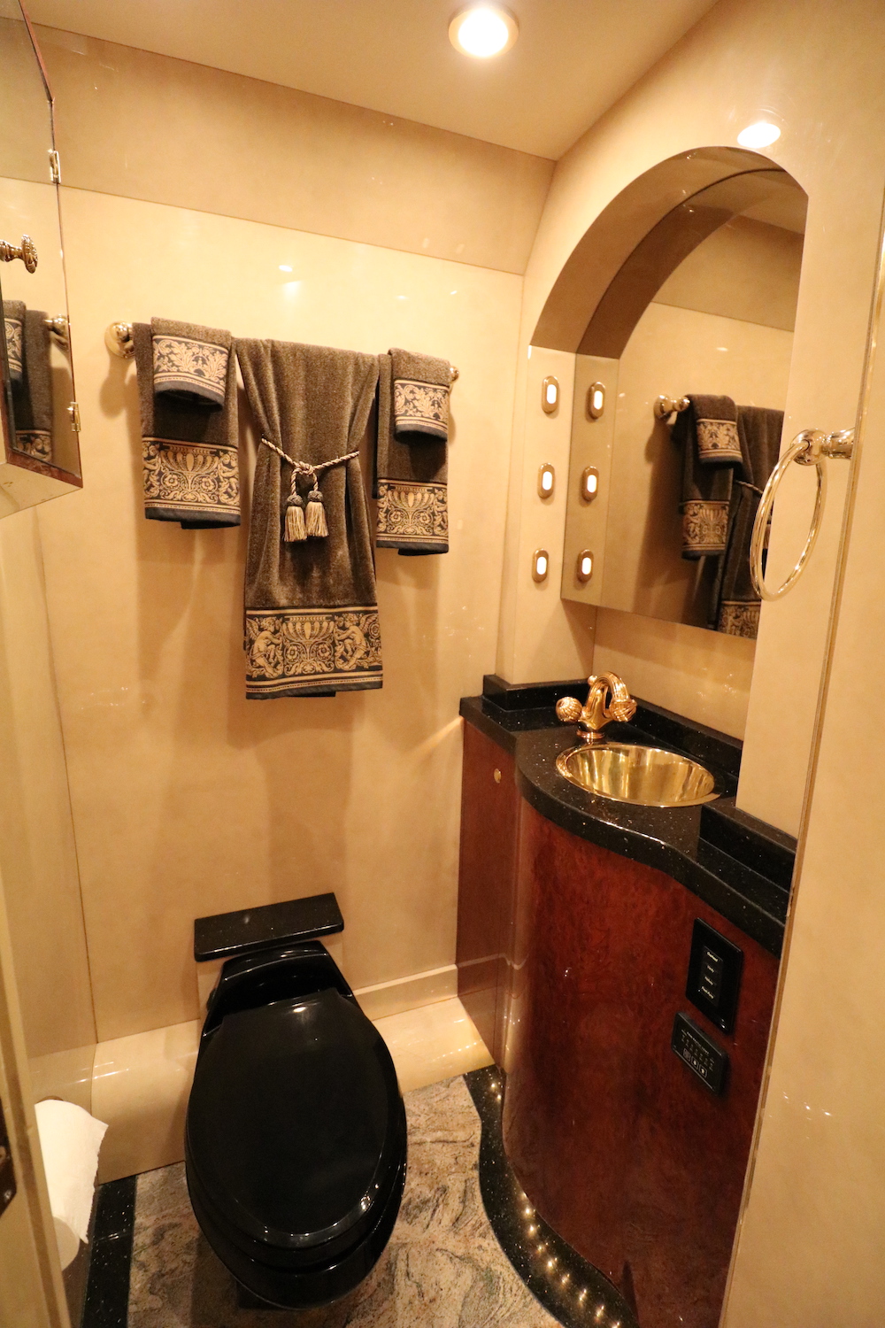 2002 Prevost Millennium XLII For Sale