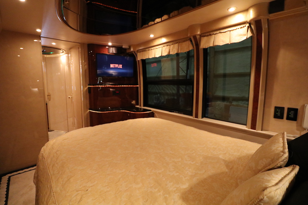 2002 Prevost Millennium XLII For Sale