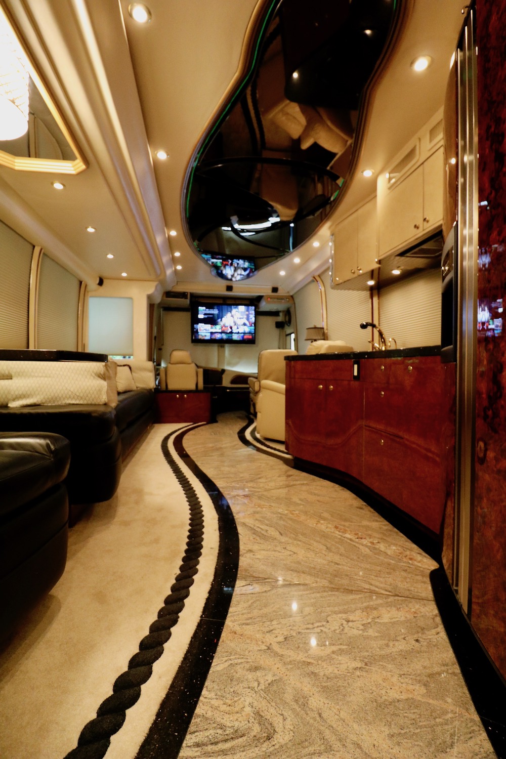 2002 Prevost Millennium XLII For Sale
