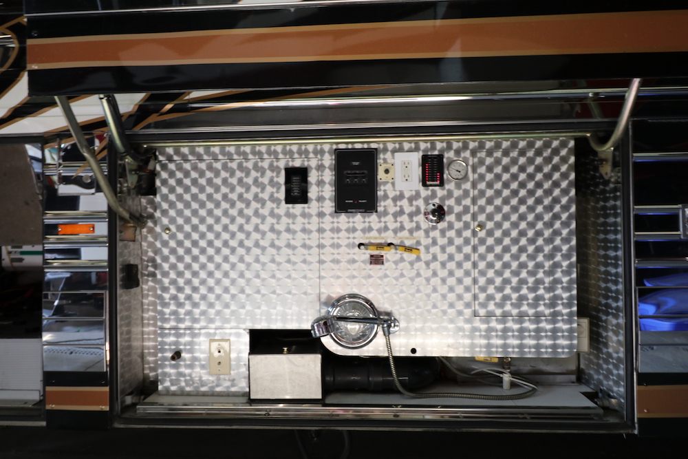 2002 Prevost Millennium XLII For Sale