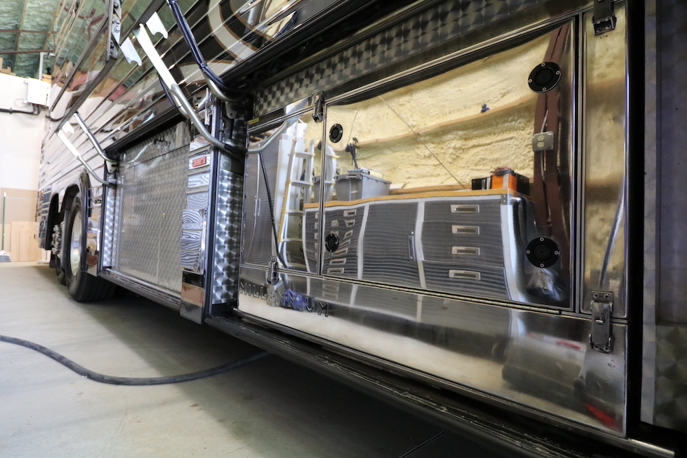 2002 Prevost Millennium XLII For Sale