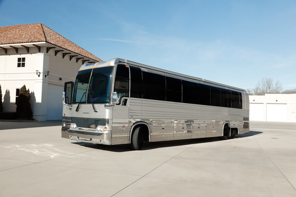 2002 Prevost Millennium XLII For Sale