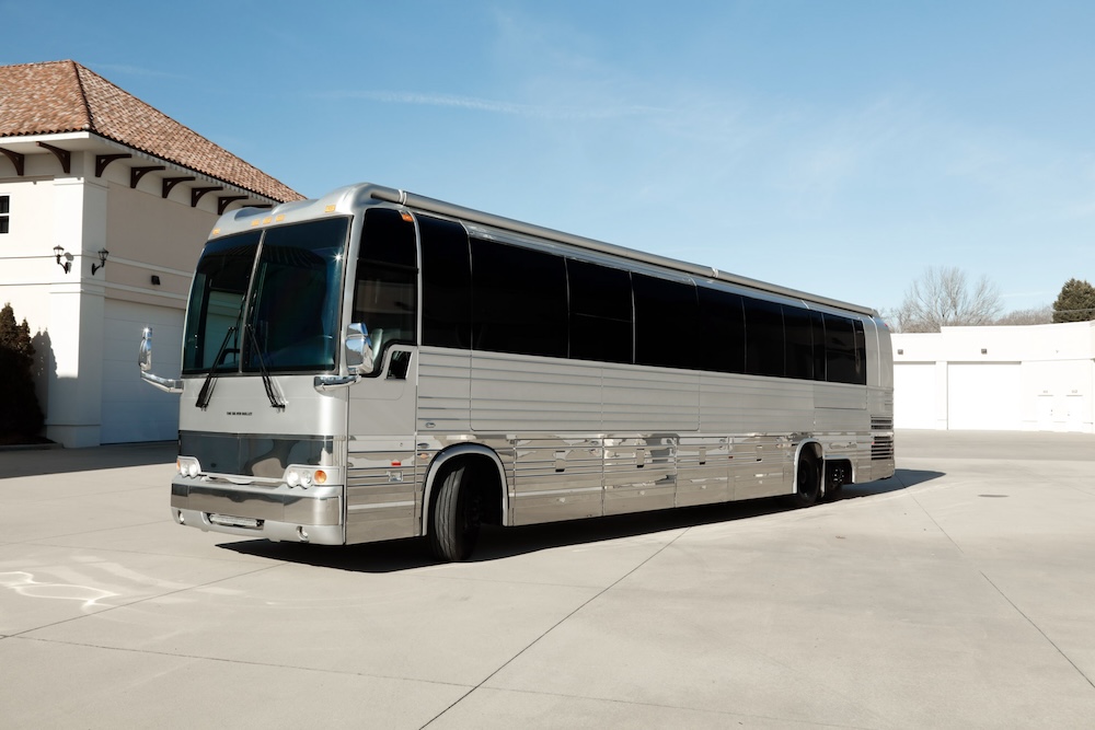 2002 Prevost Millennium XLII For Sale