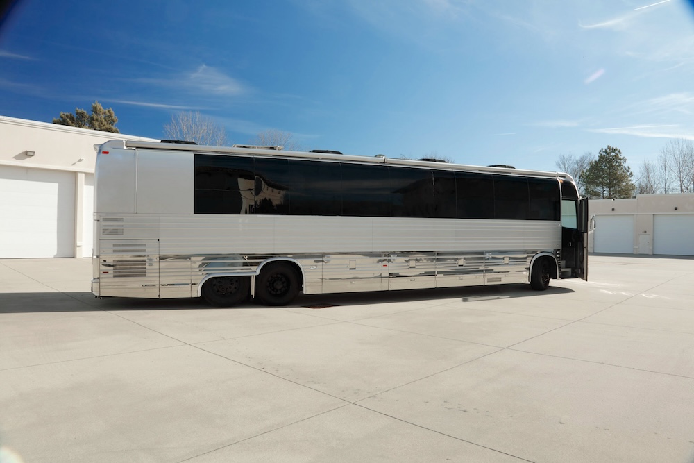 2002 Prevost Millennium XLII For Sale
