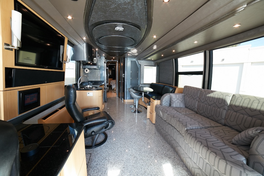 2002 Prevost Millennium XLII For Sale