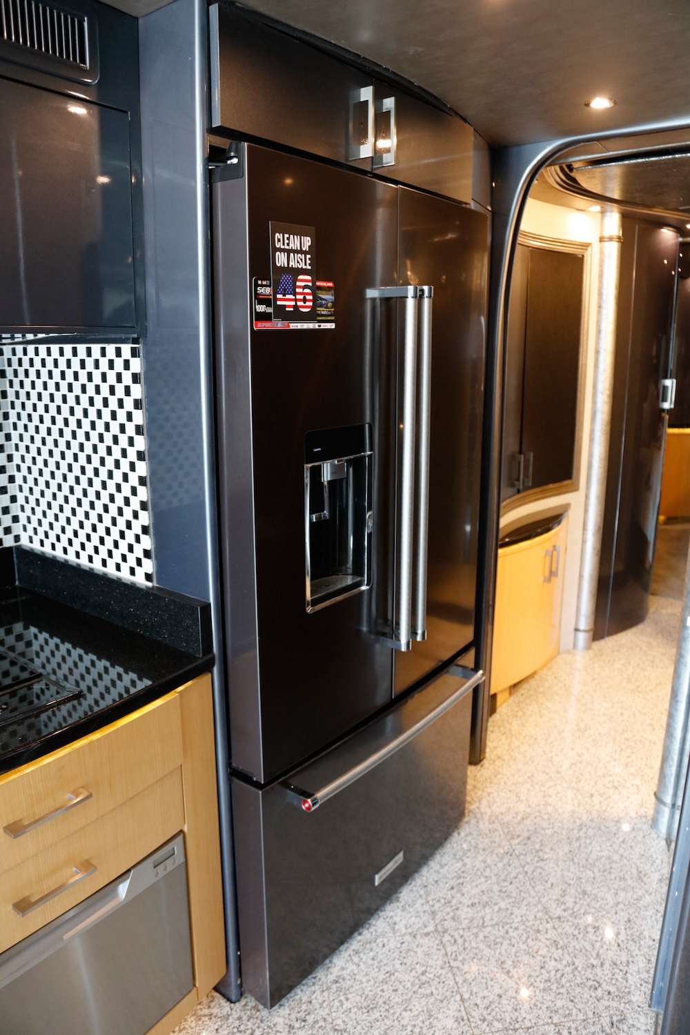 2002 Prevost Millennium XLII For Sale