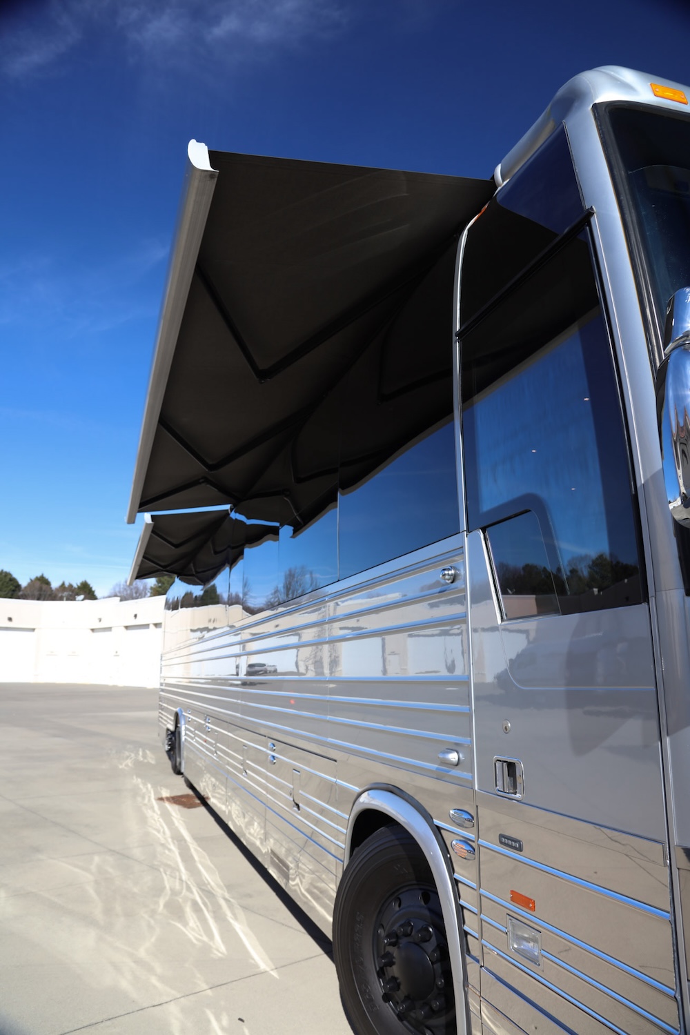 2002 Prevost Millennium XLII For Sale